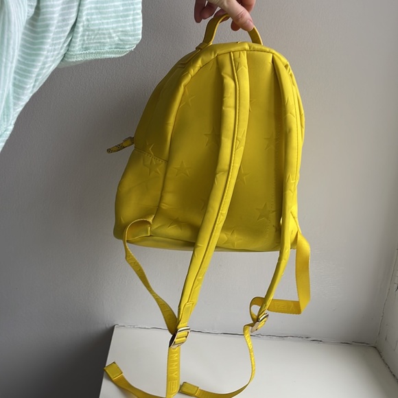 Backpack - Picture 3 of 8